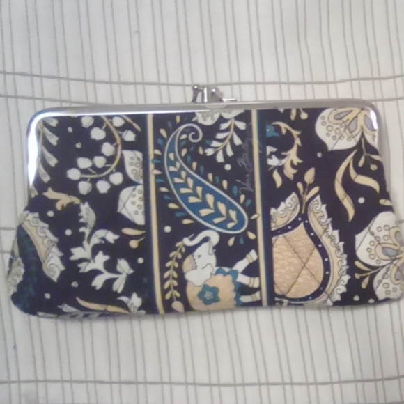 Vera Bradley Paisley Purse - Picture 2 of 4